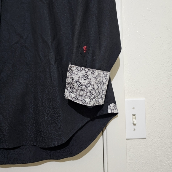 Robert Graham button up dress shirt size XXL - Picture 3 of 11